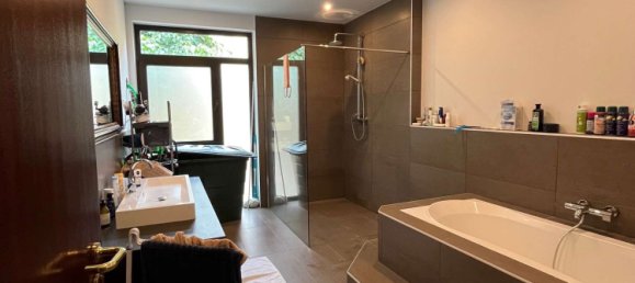 5 chambres Bureau à Hochtaunuskreis, Germany No. 54068 20