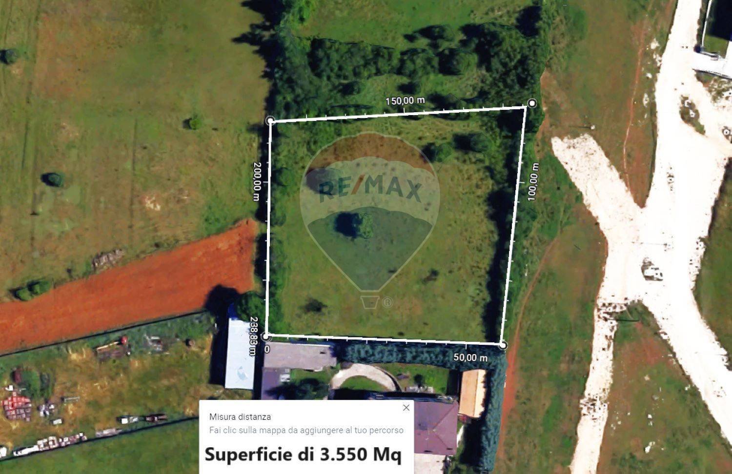 Grundstück in Pizzoli, Italy 3550m², Nr. 52605