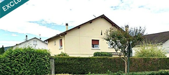 3 bedrooms House in Gurmencon, France No. 279404 3