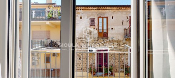 Apartamento T2 em Santo Stefano di Camastra, Italy N.º 347288 27