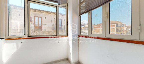 Apartamento T2 em Santo Stefano di Camastra, Italy N.º 347288 15