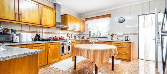 3 bedrooms House in Angra do Heroismo, Portugal No. 44202 11