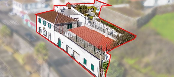 3 bedrooms House in Angra do Heroismo, Portugal No. 44202 2