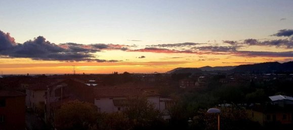 5 rooms Apartment in Massa, Italy No. 195698 6