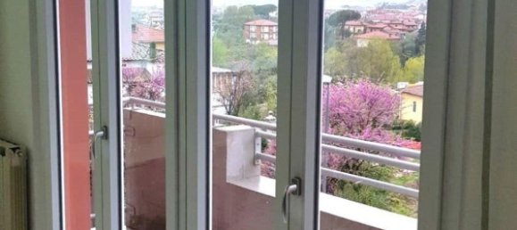 5 rooms Apartment in Massa, Italy No. 195698 5