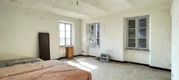 6 rooms House in Canelli, Italy No. 12875 13