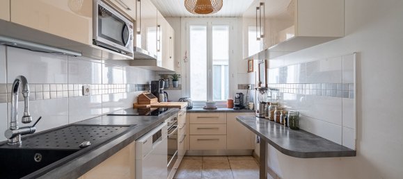 3 bedrooms House in Molleges, France No. 192026 10