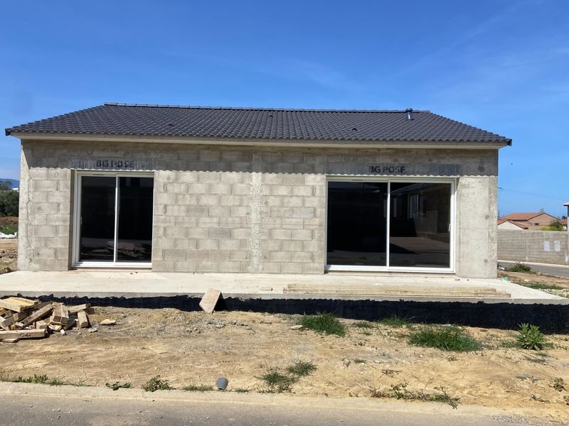 Casa de 3 dormitorios en Penta-di-Casinca, France No. 214921