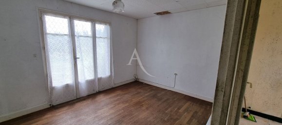 2 bedrooms House in Ecueille, France No. 63492 6