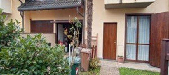 3 rooms House in Gambolò, Italy No. 202689 19
