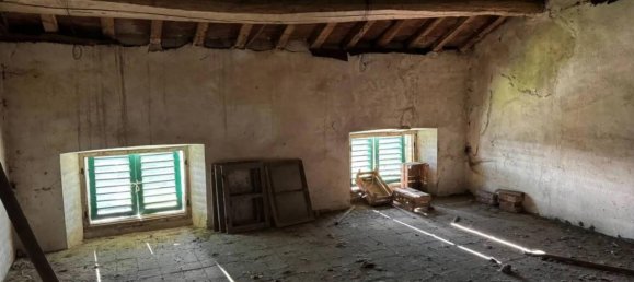 Дом с 9 комнатами в Мазио, Италия № 111659 23