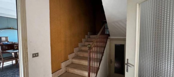 Дом с 9 комнатами в Мазио, Италия № 111659 21