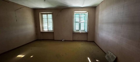 Дом с 9 комнатами в Мазио, Италия № 111659 13