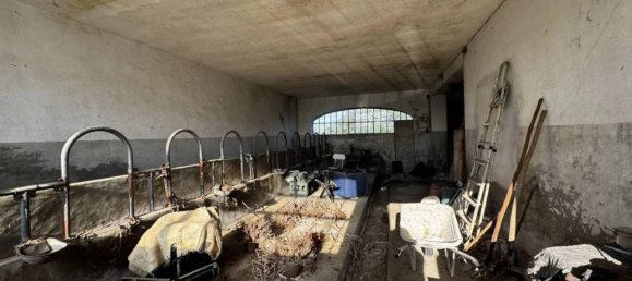 Дом с 9 комнатами в Мазио, Италия № 111659 26