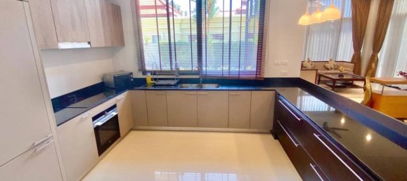 3 Schlafzimmer Villa in Rawai, Thailand, Nr. 25561 2