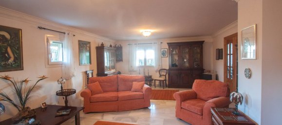 Villa de 4 dormitorios en Estepona, Spain No. 137148 30