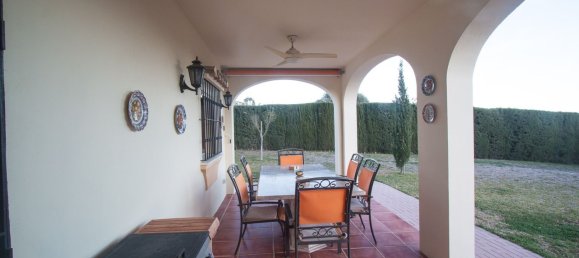 Villa de 4 dormitorios en Estepona, Spain No. 137148 14