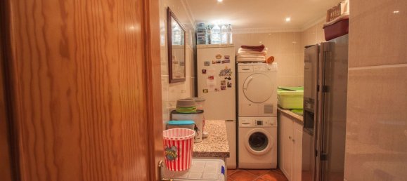 Villa de 4 dormitorios en Estepona, Spain No. 137148 31