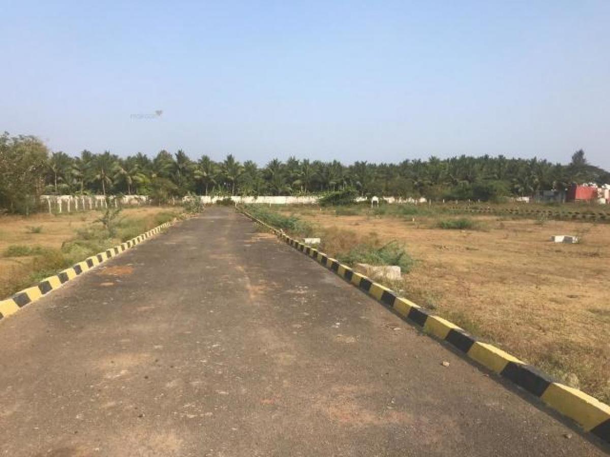  Land in Chennai, India No. 37779