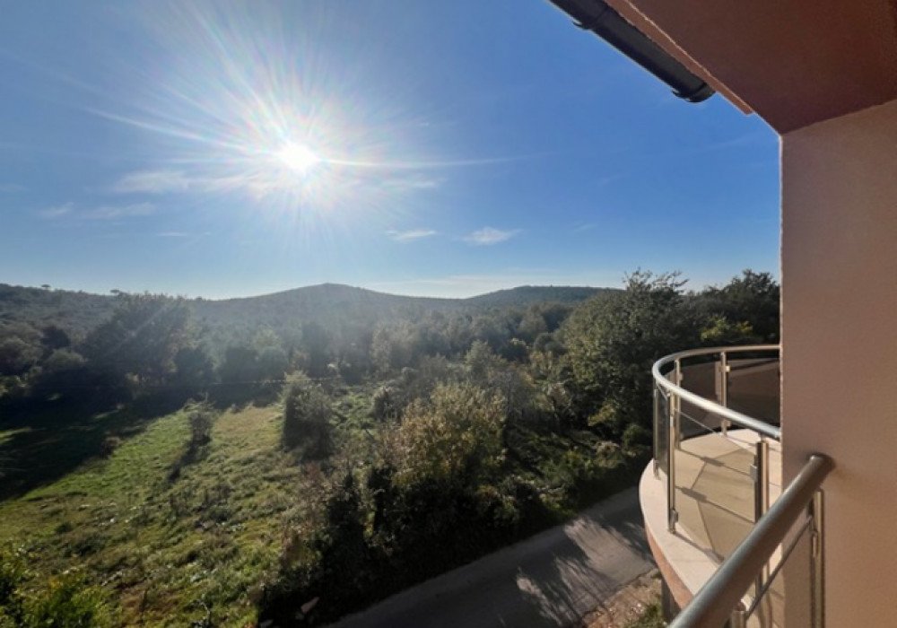 3 bedrooms House in Tivat, Montenegro No. 1736