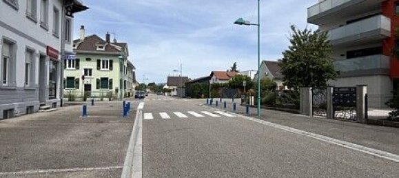 Здание 330м² в Виляж-Нёф, Франция № 256141 38