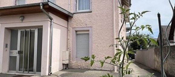 Здание 330м² в Виляж-Нёф, Франция № 256141 35