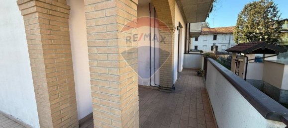 2 bedrooms Apartment in San Vittore Olona, Italy No. 131014 3