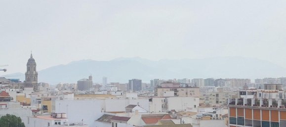 3 bedrooms Apartment in Malaga, Spain No. 167180 9