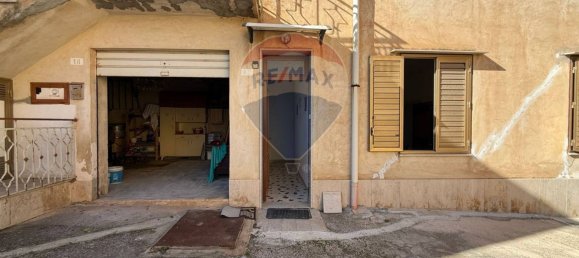 2 bedrooms Apartment in Valderice, Italy No. 337974 3