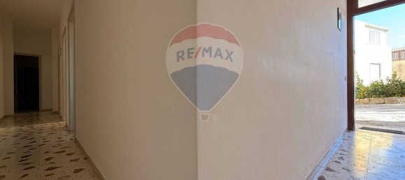 2 bedrooms Apartment in Valderice, Italy No. 337974 4