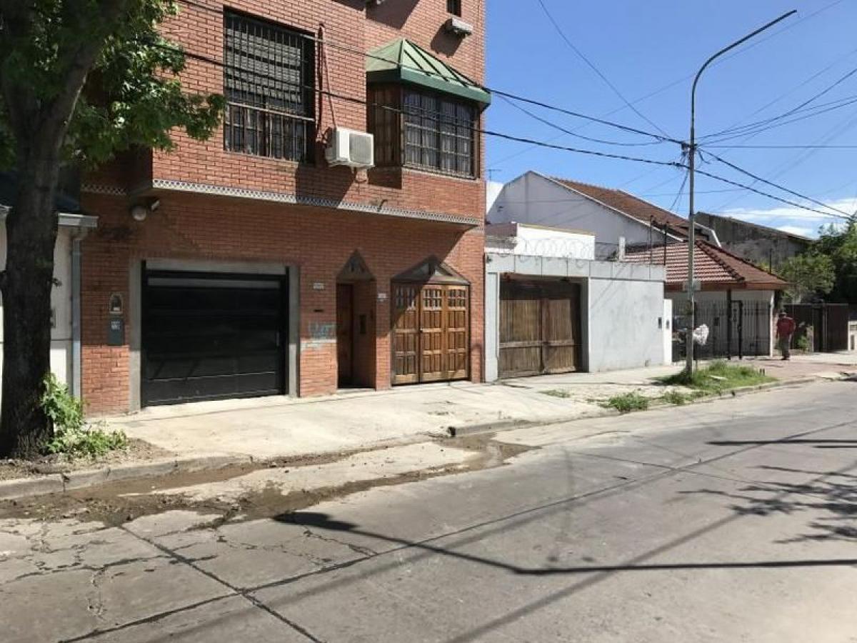 3 Schlafzimmer Haus in General San Martin, Argentina, Nr. 3758