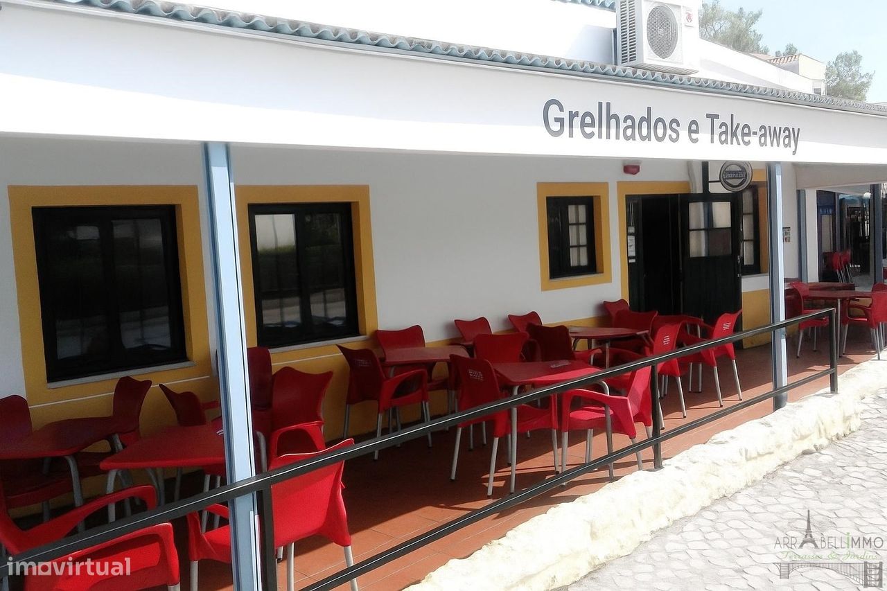 Gewerbliche Immobilie in Vila Nova de Cacela, Portugal 208m², Nr. 234622