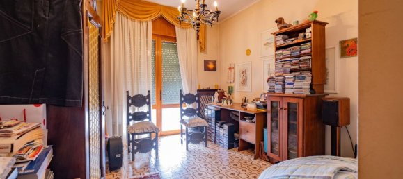 4 Schlafzimmer Wohnung in Jesolo, Italy, Nr. 323333 9