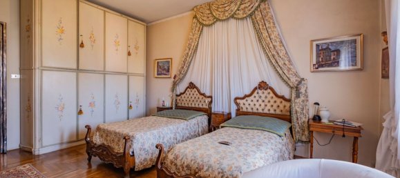 4 Schlafzimmer Wohnung in Jesolo, Italy, Nr. 323333 11