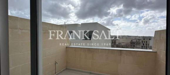 2 bedrooms Penthouse in Victoria, Malta No. 6142 10