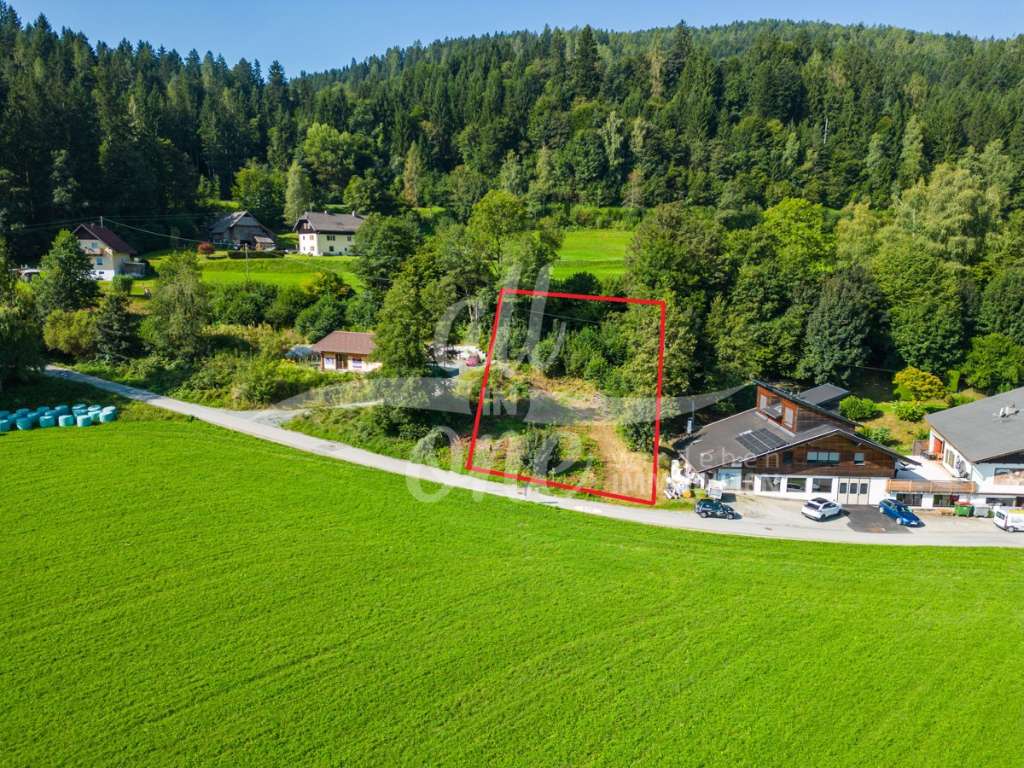  Land in Himmelberg, Austria No. 98376