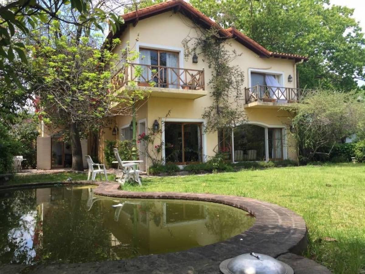 4 bedrooms House in San Isidro, Argentina No. 57326