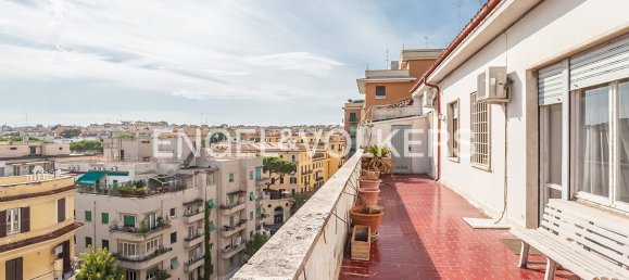 5 bedrooms Penthouse in Rome, Italy No. 127230 19