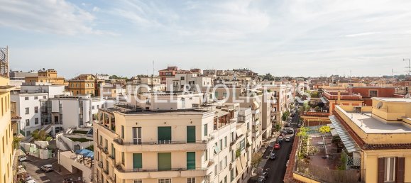5 bedrooms Penthouse in Rome, Italy No. 127230 22