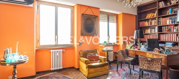 5 bedrooms Penthouse in Rome, Italy No. 127230 8