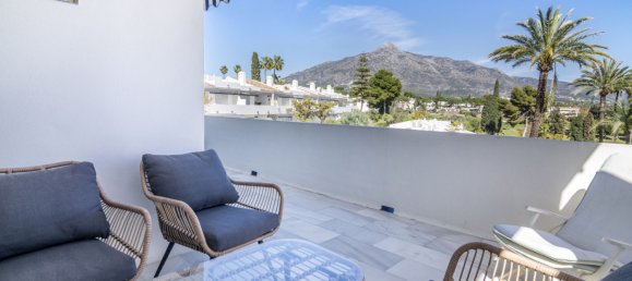 2 bedrooms Penthouse in Marbella, Spain No. 113410 8