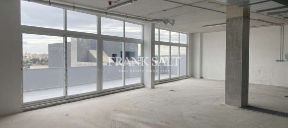  Factory in Qormi, Malta No. 13178 2