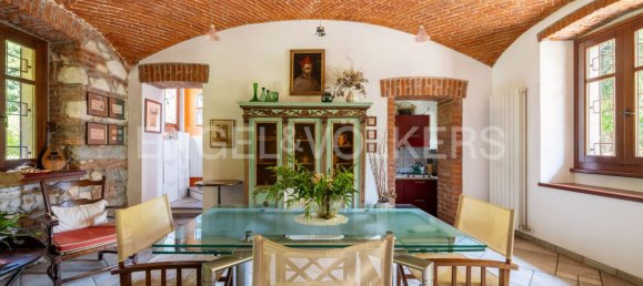 4 rooms House in Taino, Italy No. 308159 6