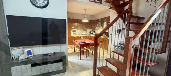 3 rooms Duplex in Castello di Cisterna, Italy No. 23042 9