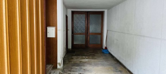 Здание с 10 комнатами в Кассель, Германия № 186805 3