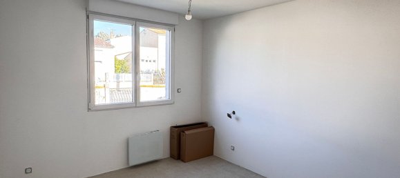 3 bedrooms House in Tonnay-Charente, France No. 302636 8