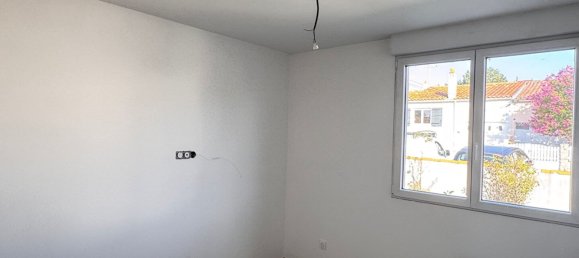 3 bedrooms House in Tonnay-Charente, France No. 302636 7