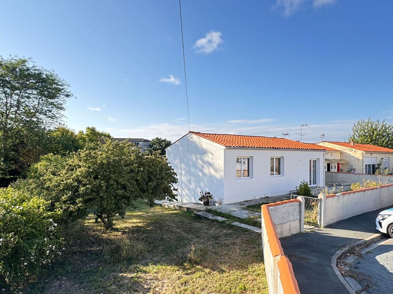 3 bedrooms House in Tonnay-Charente, France No. 302636