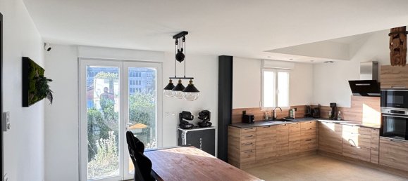 3 bedrooms House in Tonnay-Charente, France No. 302636 4