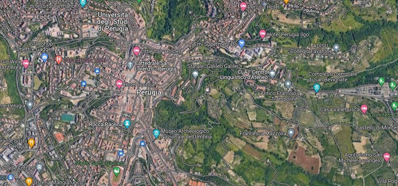 Коммерческая недвижимость с 5 комнатами в Сполето, Италия № 353387